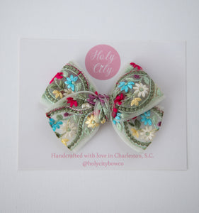 Friday Bows